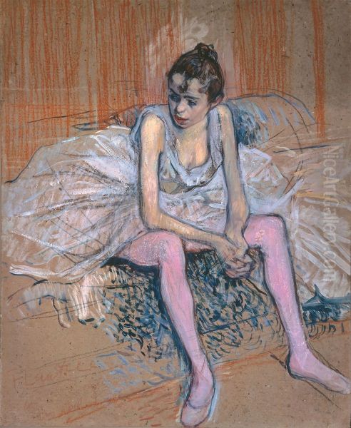 Danseuse assise aux bas roses - view 1