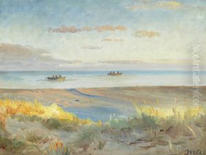 Aftensol over stranden ved Skagen. Fiskere i robade pa havet.