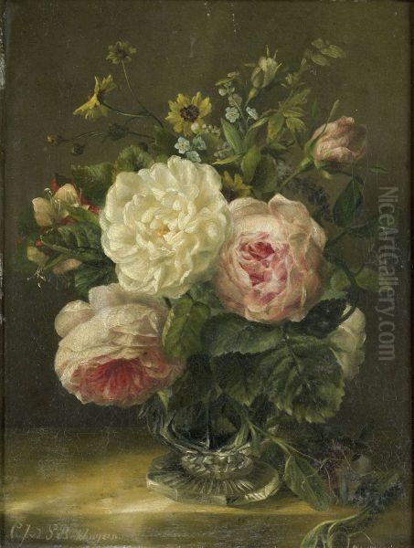 Stilleven met bloemen in een kristallen vaas - view 1
