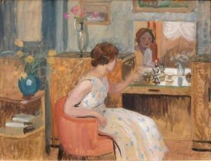 Jeune Femme A Sa Coiffeuse