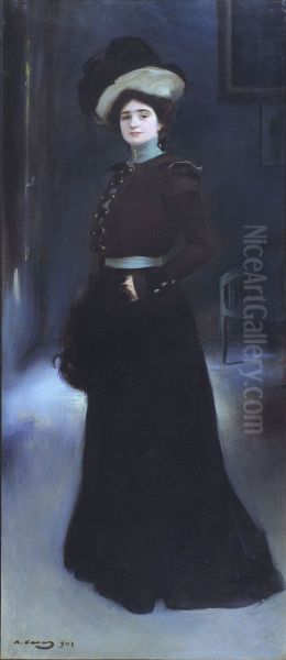 Portrait of Isabel Llorach - view 1