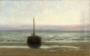Scheepje op het strand bij ondergaande zon Scheepje op het strand bij ondergaande zon