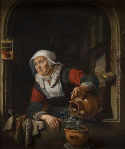Een oude vrouw in een venster geeft een plant water