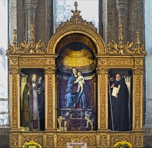 Madonna col BambinoconSan Nicola di Bari,Pietro apostolo,Benedetto da NorciaeMarco Evangelista by Giovanni Bellini