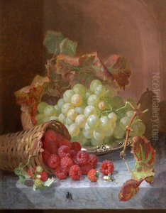 Nature morte au raisin et aux framboises debordant d'un panier Nature morte au raisin et aux framboises debordant d'un panier