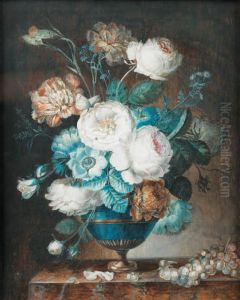 Bouquets De Fleurs Dans Un Vase Sur Un Entablement De Marbre
