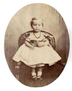 Enfant Sur Une Chaise