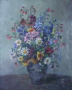 Blumenstraus In Glasvase by Munster Friedrich