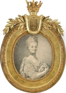 Portratt Av Drottning Sofia Magdalena Ikladd Klanning Med Spets Och Hermelinmantel - Midjebild by Jacob Gillberg