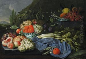 Fruchtestillleben Mitsellerie, Pfirsichen, Orangen Und Trauben In Einer Chinesischenporzellanbowle
