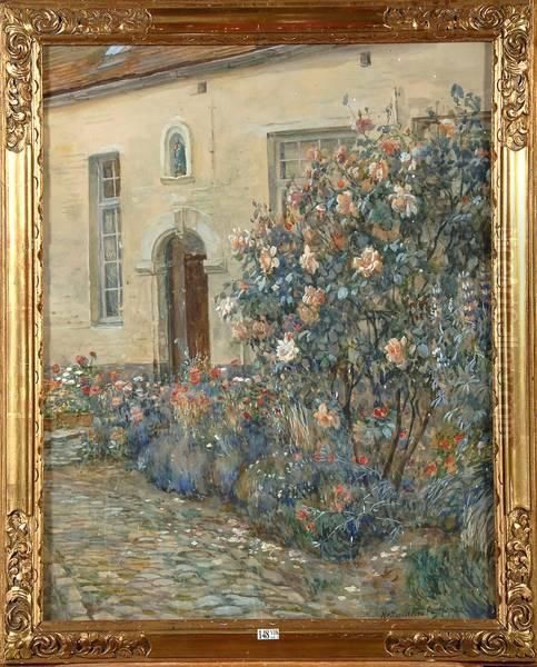 Cour Fleurie - view 1