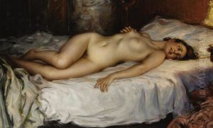 Nude Nude