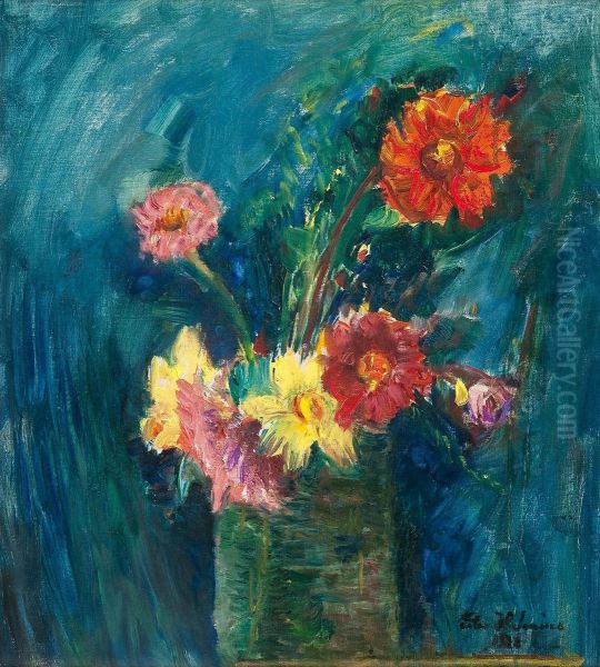 Flower Still Life Against A Green Background - view 1