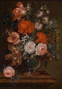 Ein Paar Blumenstilllebenin Glasvasen