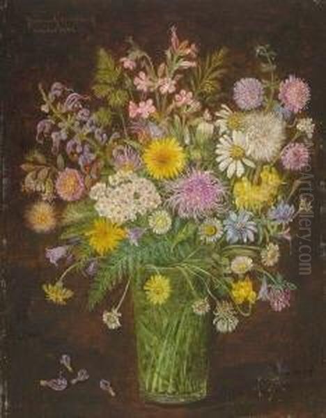 Wiesenblumen In Glasvase. - view 1