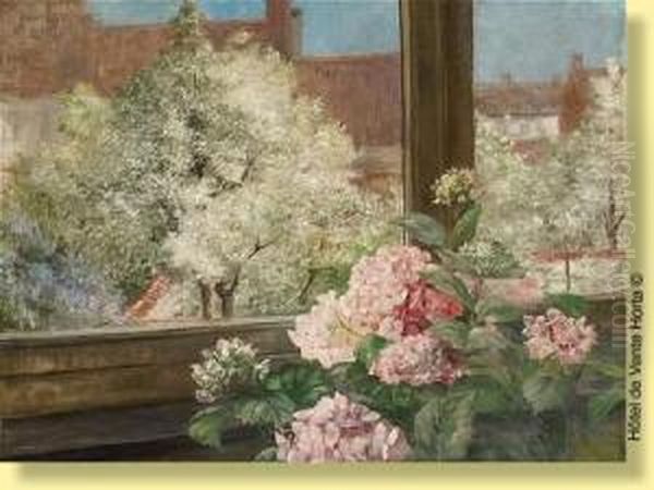Hortensias Sur Fond D'arbres En Fleurs - view 1