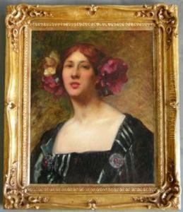 Ragazza A Mezzobusto Con Fiori Tra I Capelli