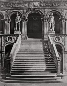 Hof Des Dogenpalastes In Venedig / Scala Dei Giganti Im Dogenpalast In Venedig by Antonio Perini