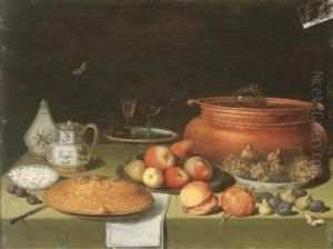 Porcelaine, Verres, Un Chaudron, Des Fruits Et Autres Objets Sur Une Table Drapee