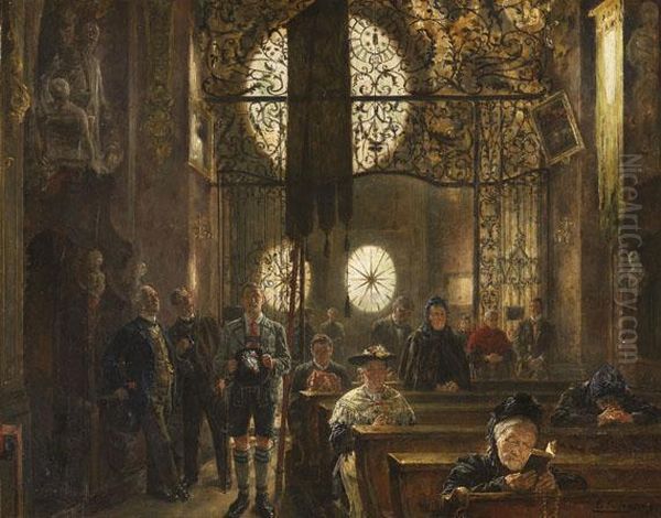 Glaubige Und Staunende Besucher In Der Asamkirche In Munchen - view 1
